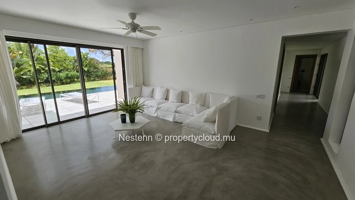 Villa moderne de 4 chambres 