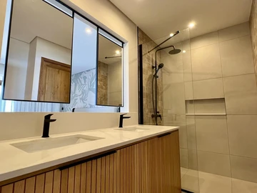 Townhouse, Duplex de 3 Chambres