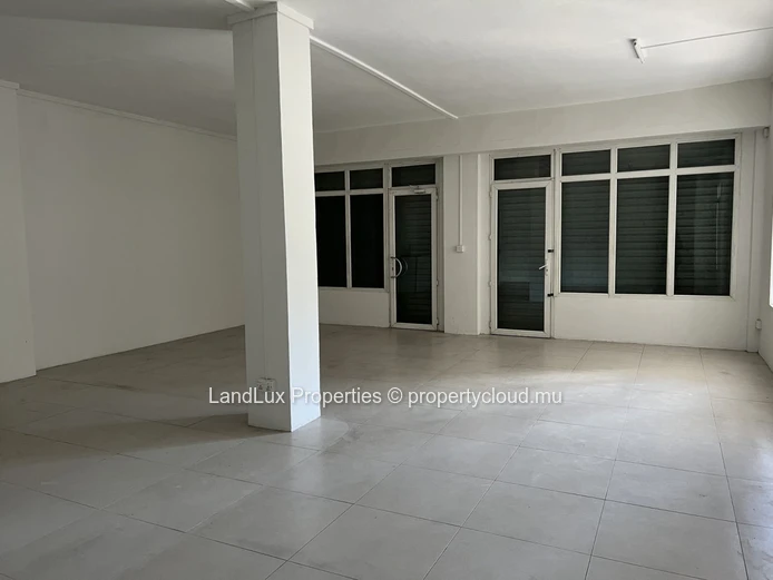 Commercial space for rent in Quatre Bornes