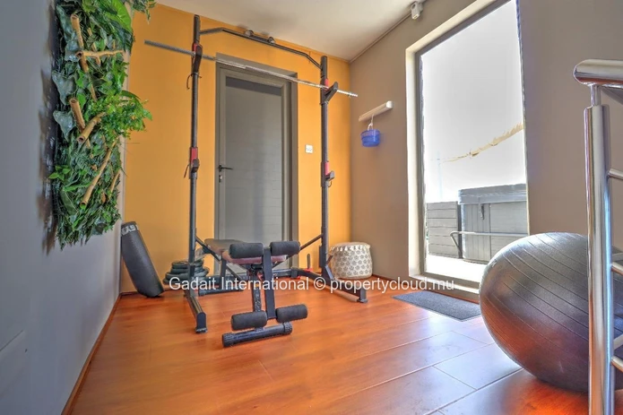 Penthouse contemporain à Trou aux Biches – Vue dégagée et plage à 200 mètres