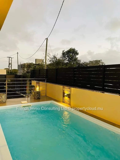 Villa 4 chambres, piscine , pereybere