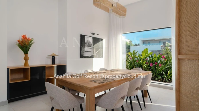 Hedonia Villa G18