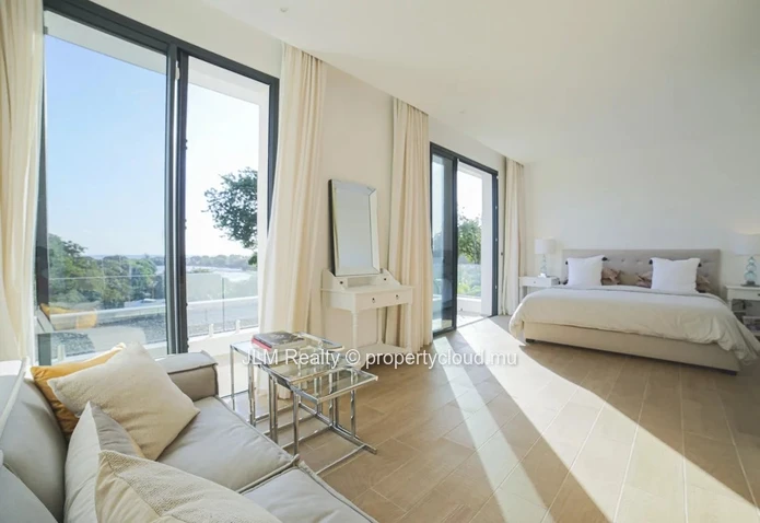 Magnificent villa with unobstructed views for sale in Tamarin, Mauritius