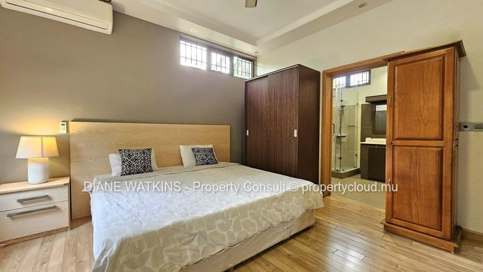 4-bedroom house for sale in Beau Bassin 
