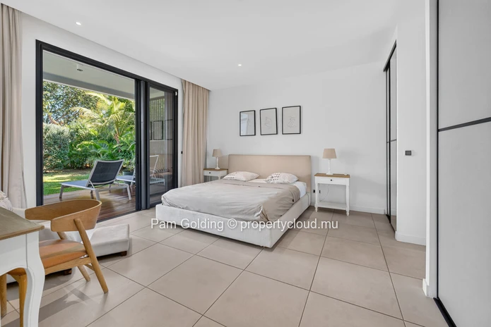 4-Bedroom Villa in Akasha Villas, Cap Tamarin – Private Pool & Coastal Views