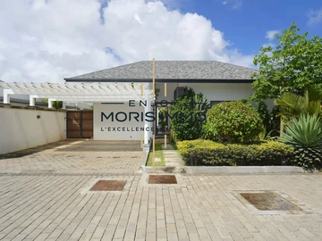 4 Bedroom Villa