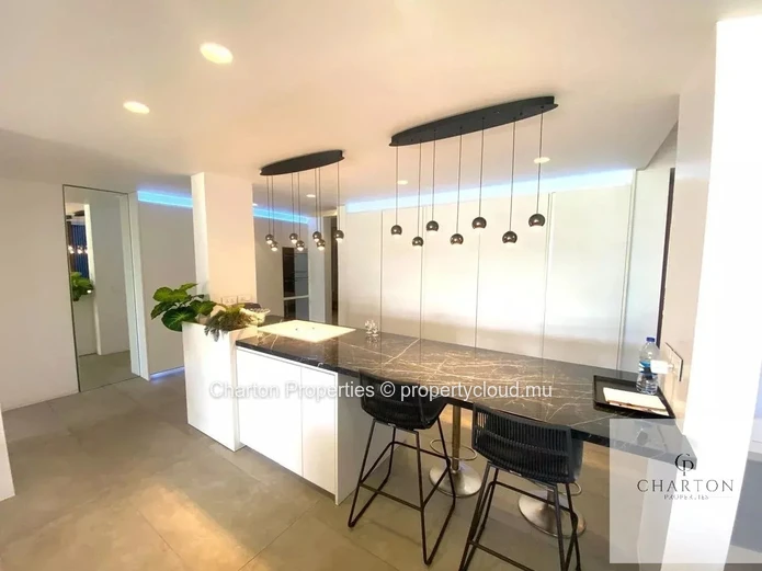 Grand Baie - Appartement d’exception pied dans l'eau accessible aux étrangers