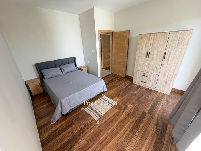 À Louer | Villa De 4 Chambres | Calodyne