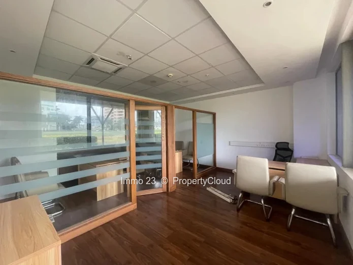 Office - 392m2 - Eb00e8ne - Ref. BU51862LO