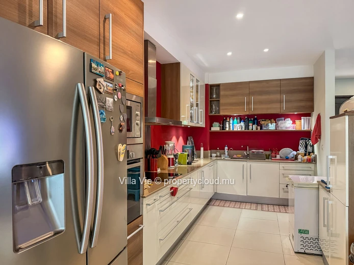 Bon Espoir - Spacieux appartement de 3 chambres en-suite en rez-de-jardin