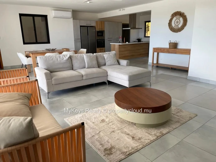 Sea view apartment for rent