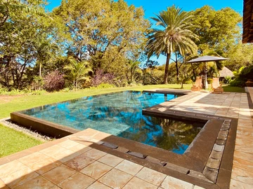 5 Bedroom Villa