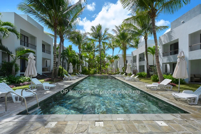 3-Bedroom RES Townhouse with Pool in Pereybere
