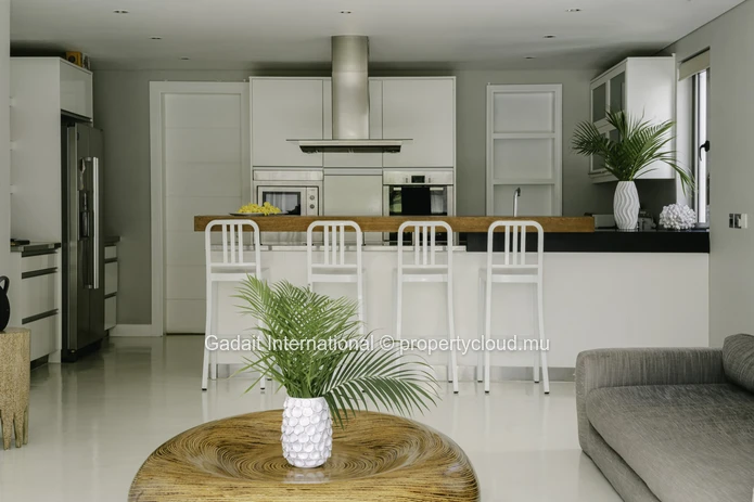 Exclusive property of 2 093 m² with swimming pool - Anahita Golf Resort, Mauritius