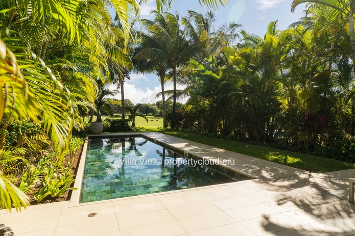 Beau Champ - Magnificent 3-bedroom semi-detached villa with private pool