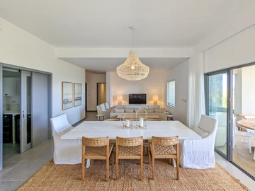 4 Bedroom Apartment