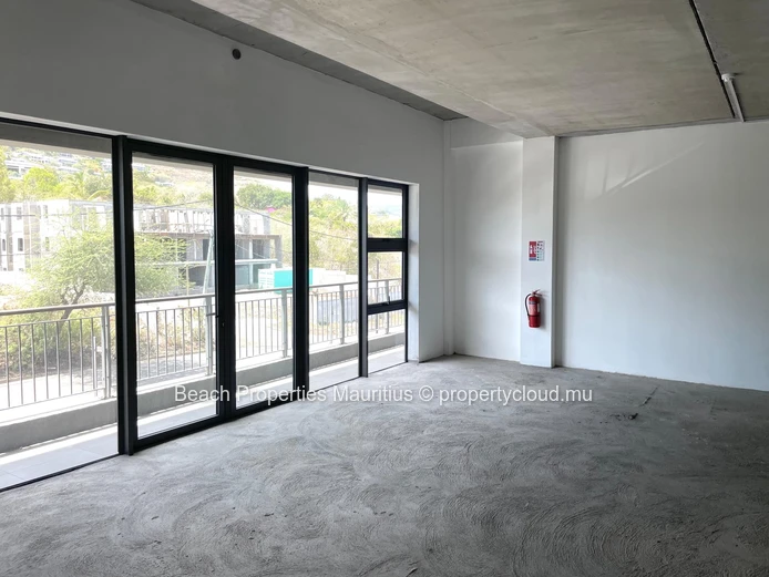 54m² Core & Shell | Balcony & Mountain View