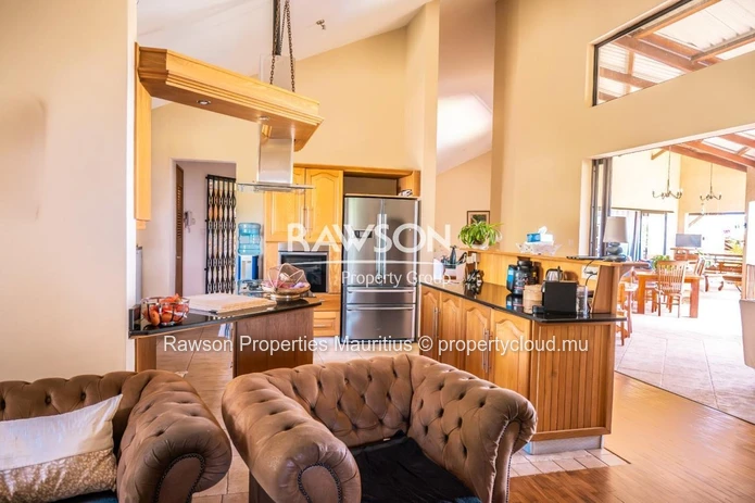 Villa In a well known Gated Estate of the North