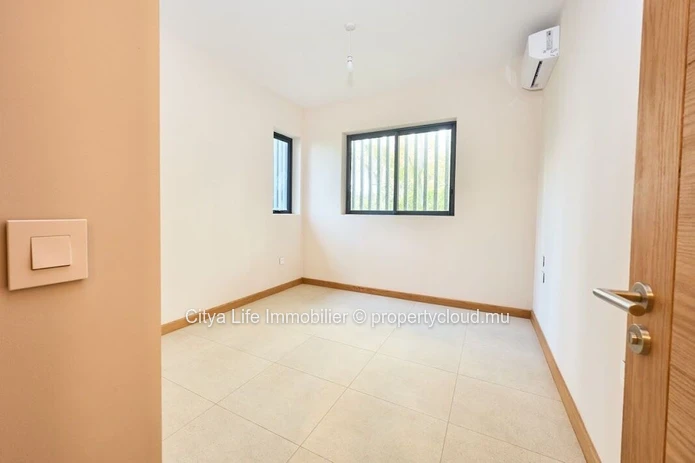 Appartement 4 chambres avec piscine à vendre à Belle Vue Harel