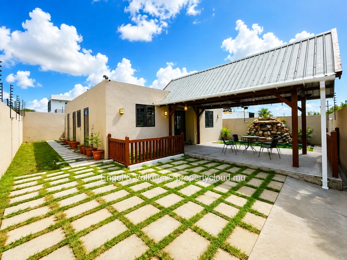 Newly Built Villa with Private Pool Near Grand Baie & Pereybere