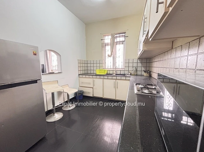 Appartement 2 Chambres Avec Piscine À Proximité Du Golf De Mont Choisy