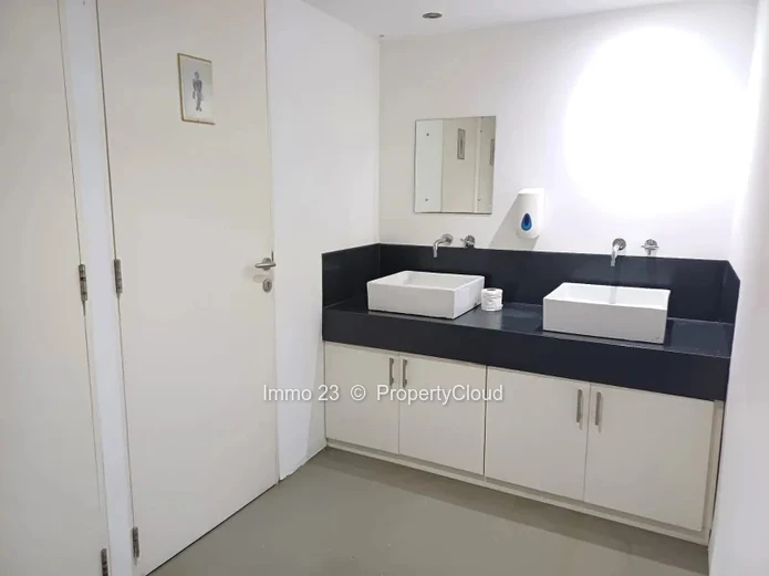 Office - 272m2 - Phoenix - Ref. BU84802LO