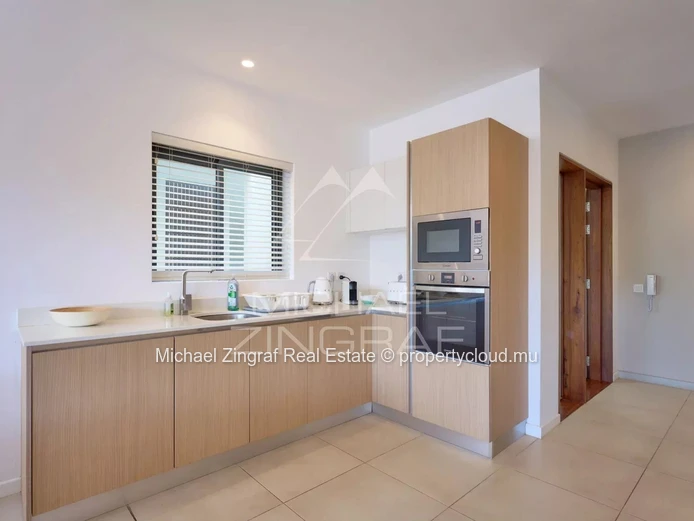 Élégant Appartement de 3 Chambres dans une Résidence Sécurisée à Pointe aux Canonniers