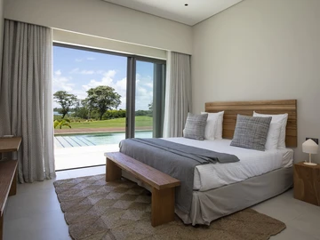 4 Bedroom Villa