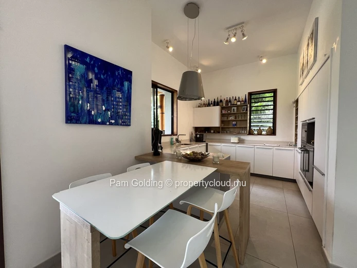 Exquisite 5 Bedroom Private Villa in La Balise Marina, Black River, Mauritius West Coast