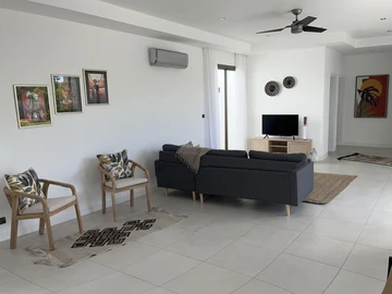 4 Bedroom Villa