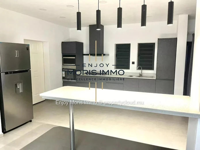 Stunning Villa with Private Pool – For Rent in Grand Baie