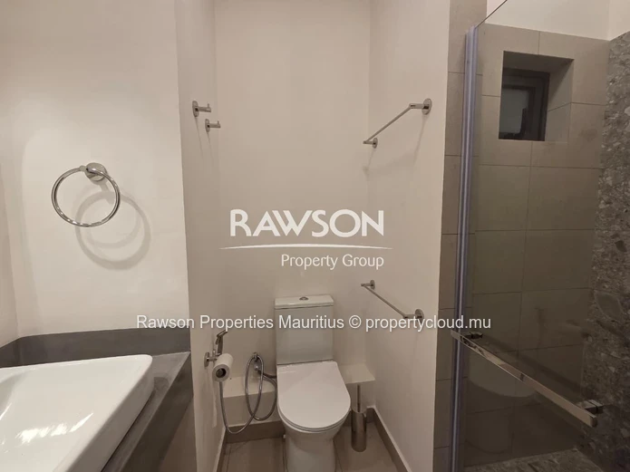 2 Bedroom Apartment | 2 Bathrooms | Pool | Shops | Medical Centre | Padel | School | Beau Plan