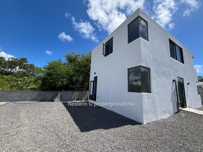 Villa neuve de 3 suites