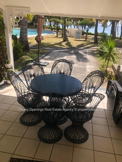 Beachfront 4-Bed Duplex in Belle Mare with Pool