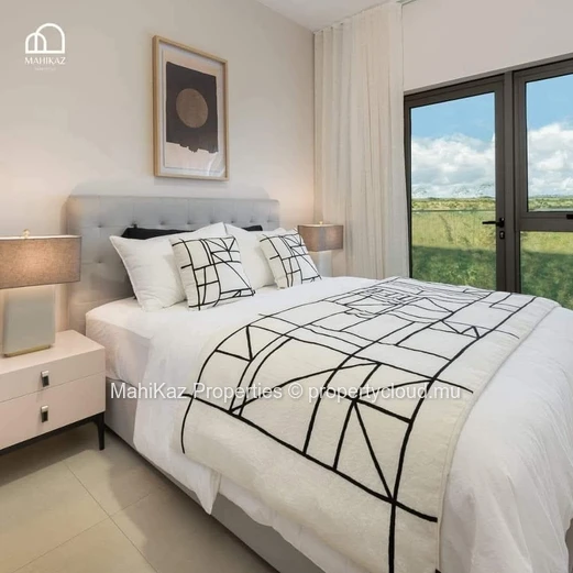 Apartments For Sale in Moka Smart City 