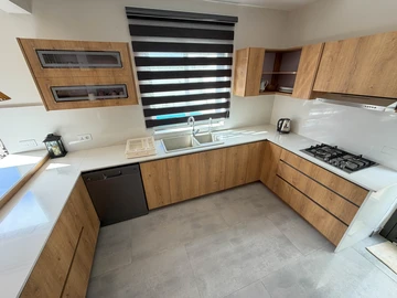 4 Bedroom Villa