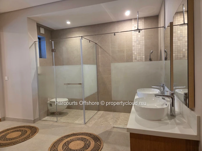 Stylish 4-Bedroom Apartment in O Petit Parc, Belle Vue, Mauritius