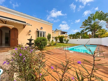 4 Bedroom Villa