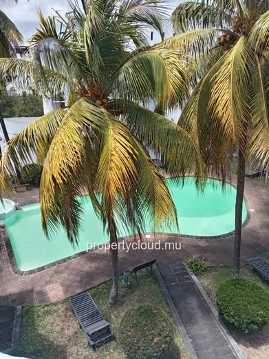FOR RENT - Trou aux Biches, 2 minutes from the beach. Ground floor apartment, 3 bedrooms.