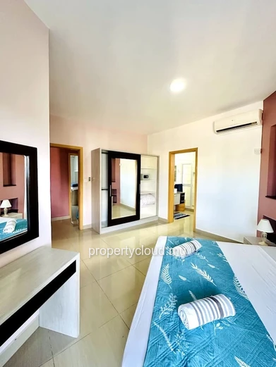 Flic en Flac superbe appartement 3 chambres avec piscine, ascenseur et belle terrasses