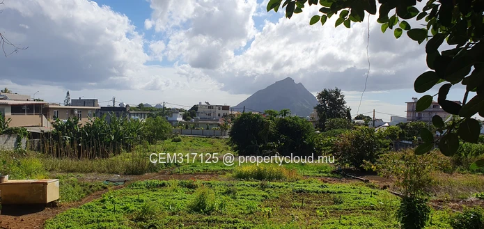 Freehold Residential & Commercial Land for Sale – Solferino No 5, Vacoas 