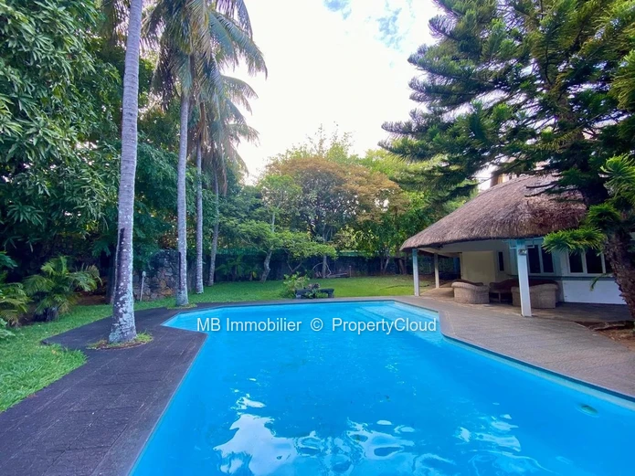 House for rent in Pointe aux Canonniers