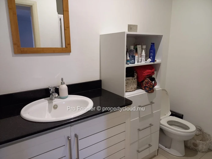 Apartment in Rose Hill - Good opportunity! 