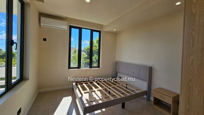 Appartement a vendre a Roches Brunes 