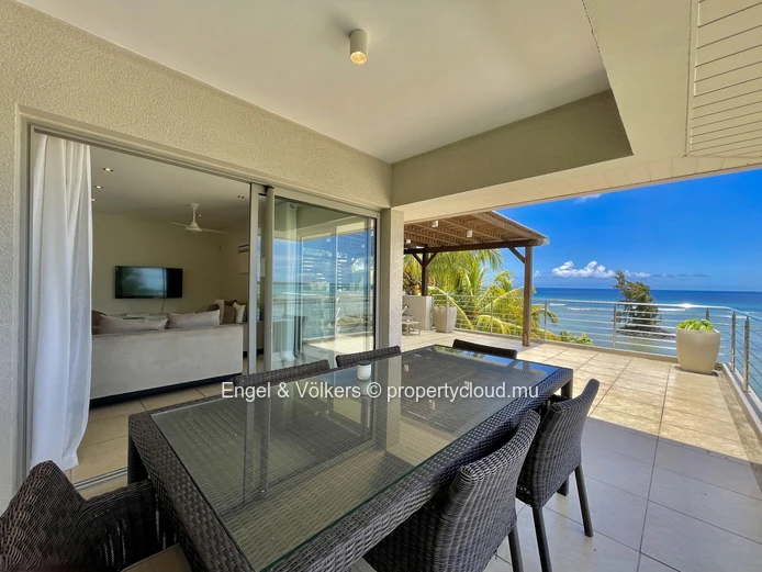 Dream Beachfront Penthouse