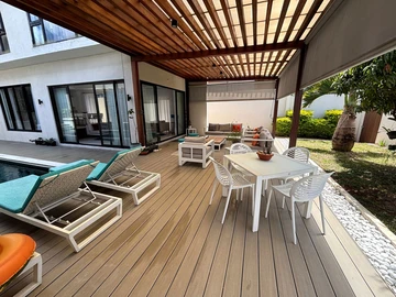 4 Bedroom Apartment