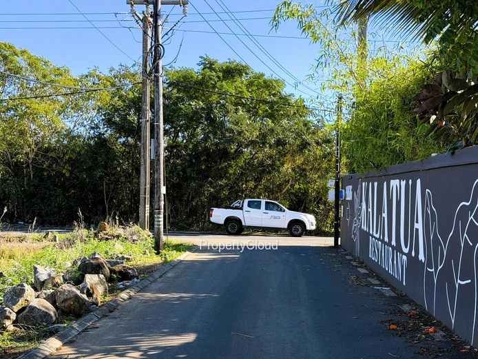 Terrain Commercial À Vendre – Chemin 20 Pieds, Grand Baie