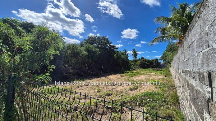 Beachfront residential land for sale in Baie du Tombeau 