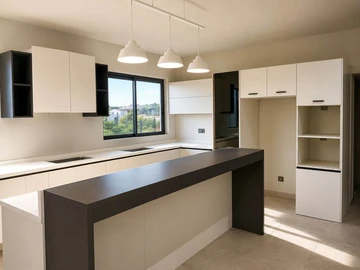 5 Bedroom Townhouse, Duplex