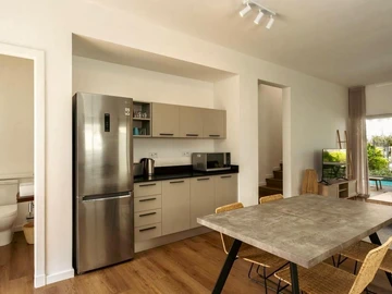 3 Bedroom Townhouse, Duplex